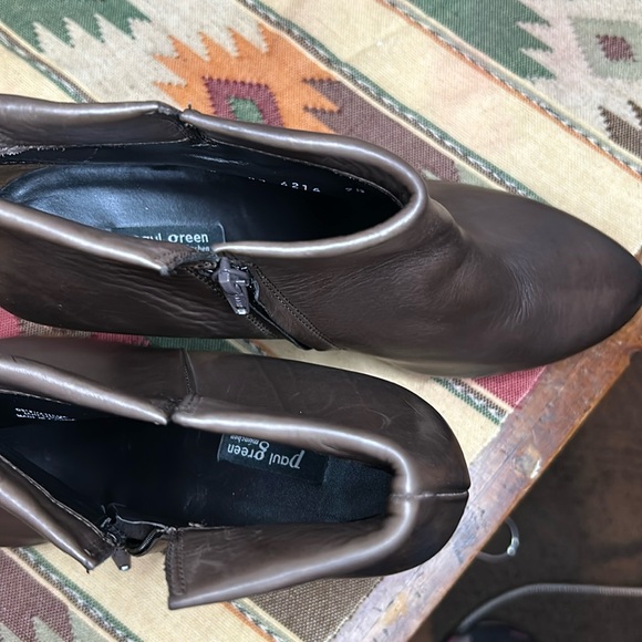 Paul Green brown leather ankle boots - Picture 9 of 10